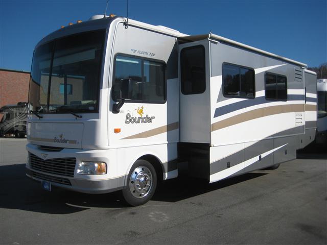 Used 2006 Fleetwood Bounder 35E Class A - Gas For Sale